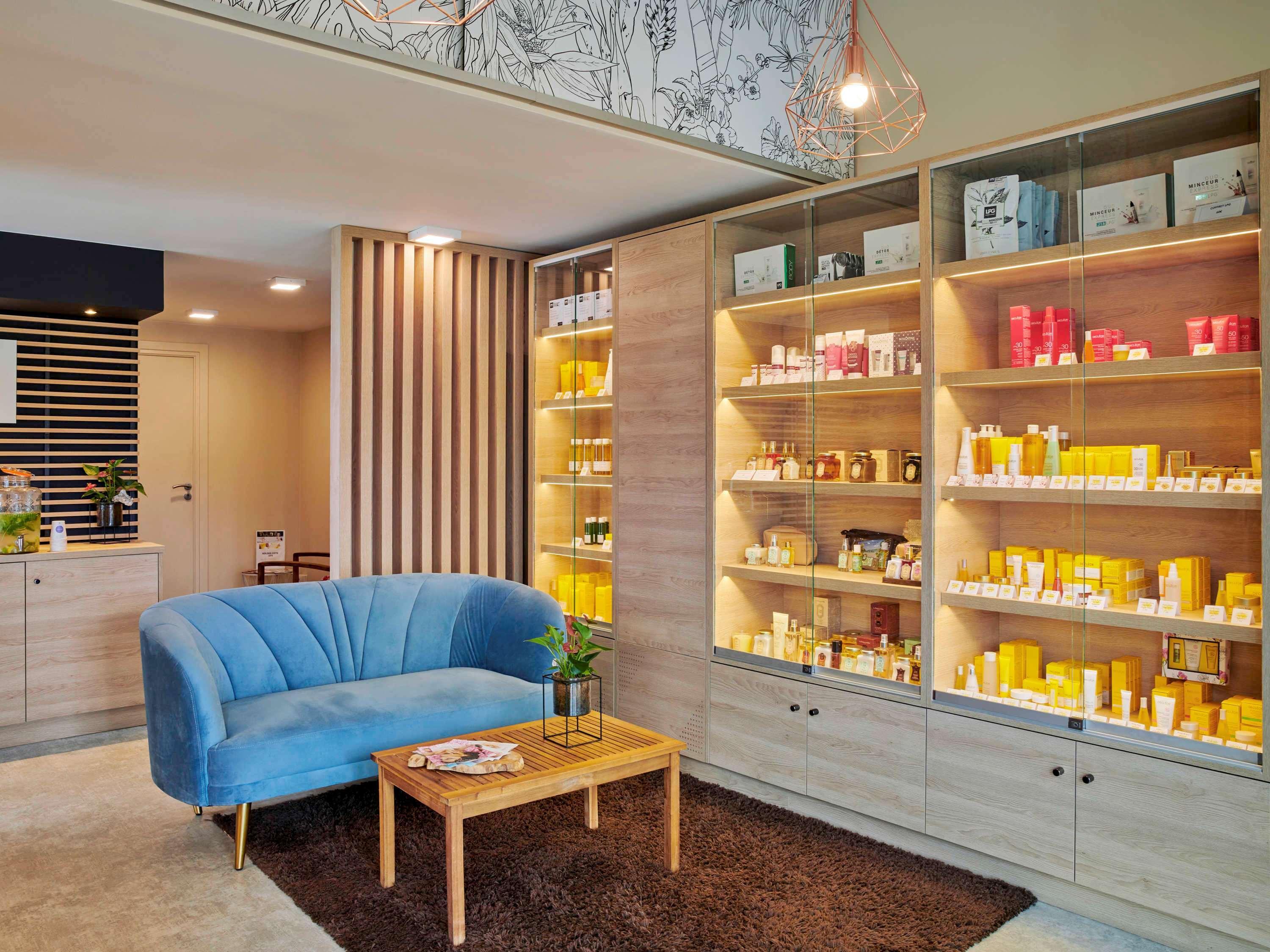 Hotel Novotel Fontainebleau Ury